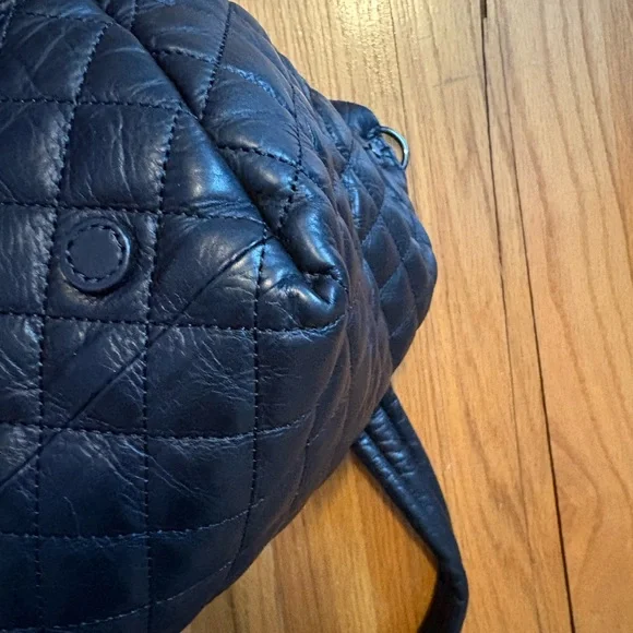 EUC, barely used MZ Wallace Black Leather Quilted Small Metro Deluxe Tote - Picture 8 of 14